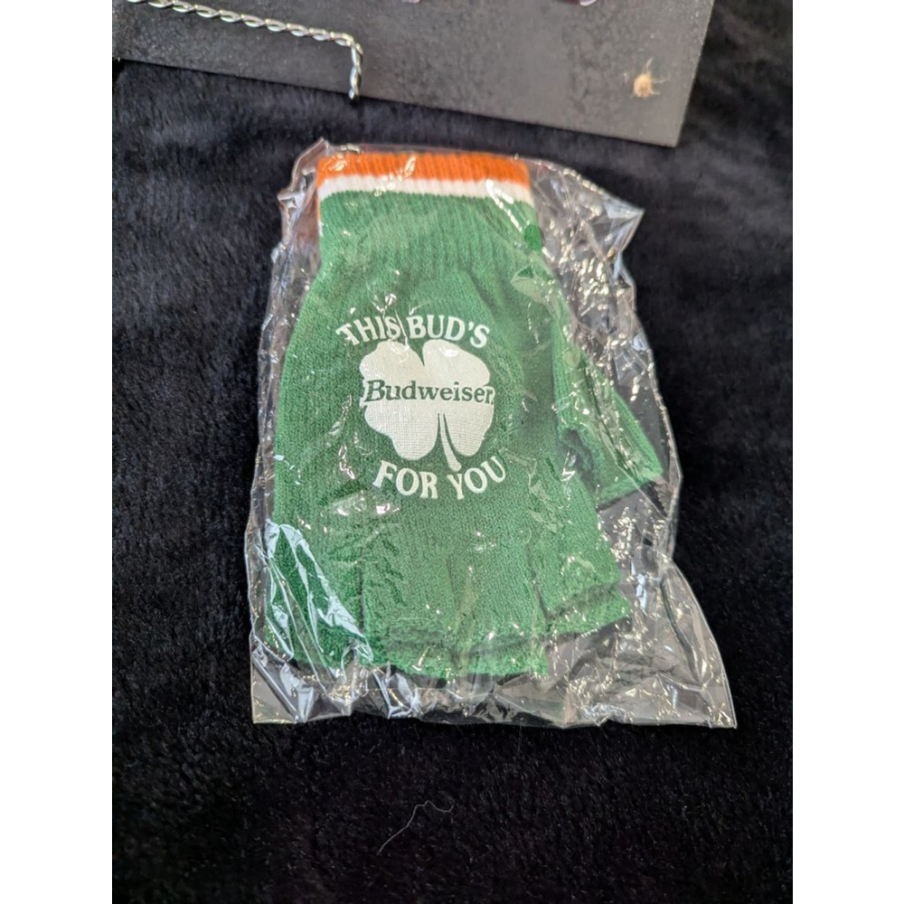 NWT Budweiser Green Fingerless Gloves - Picture 4 of 4